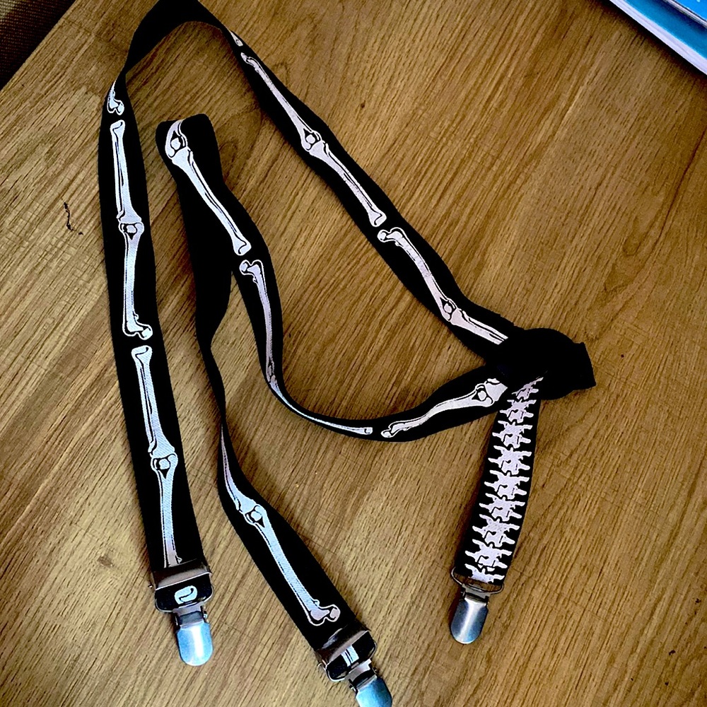 Skeleton suspenders.
